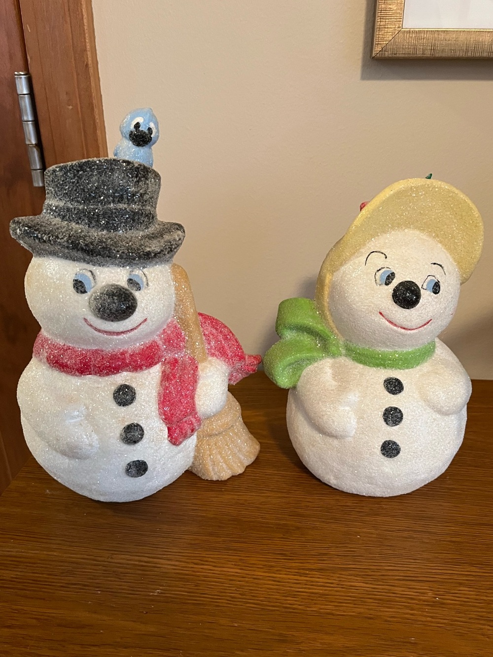 Glitter Snowman Holiday Couple Décor - White with Red & Green Accents